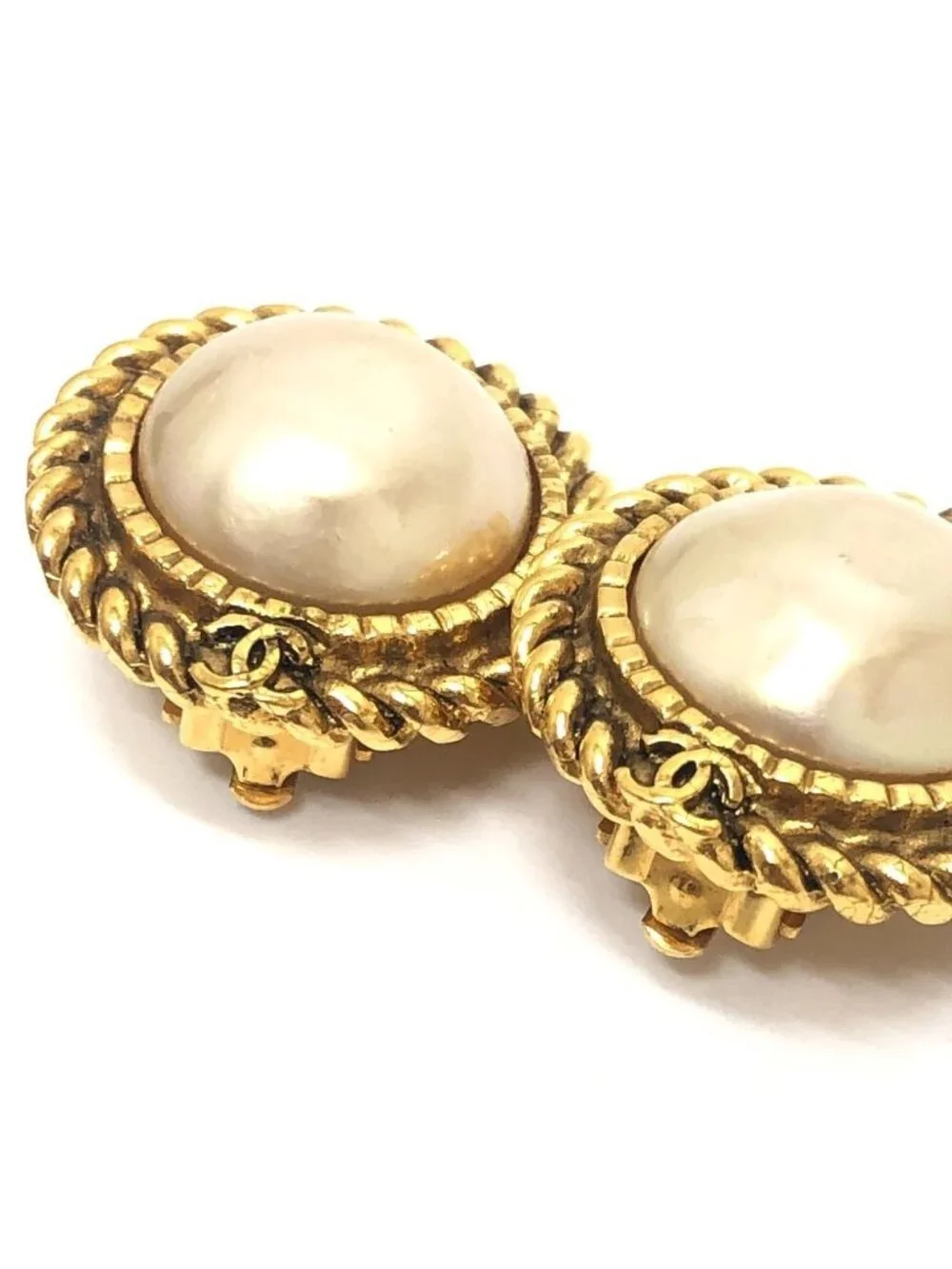 Chanel Earrings CC Logo Metal Gold